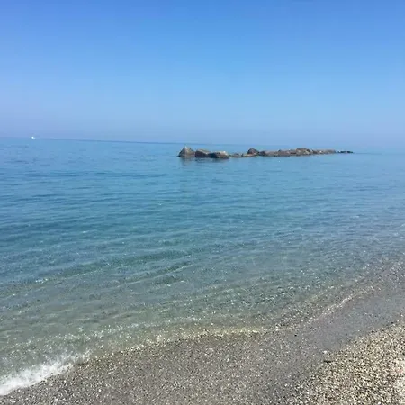 Bedda Sicilia Rometta Marea